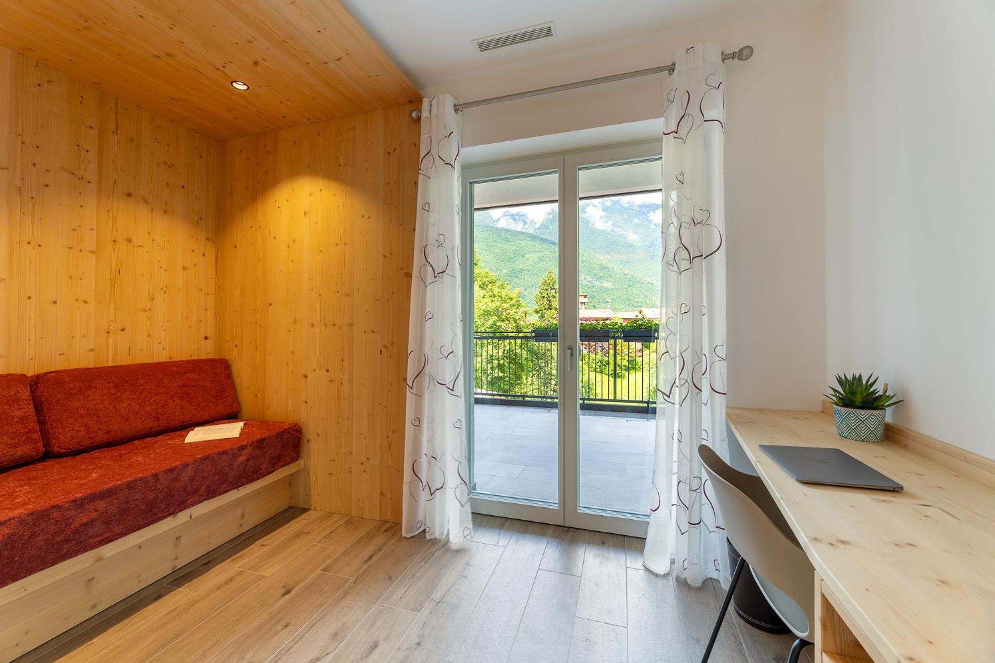Junior Suite with Terrace - Photo 2