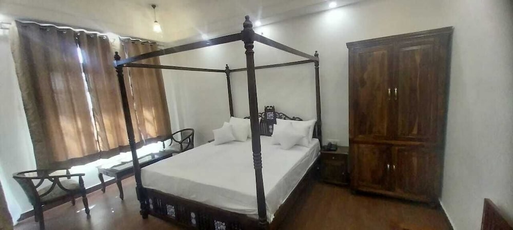 Deluxe Double Room, Garden View