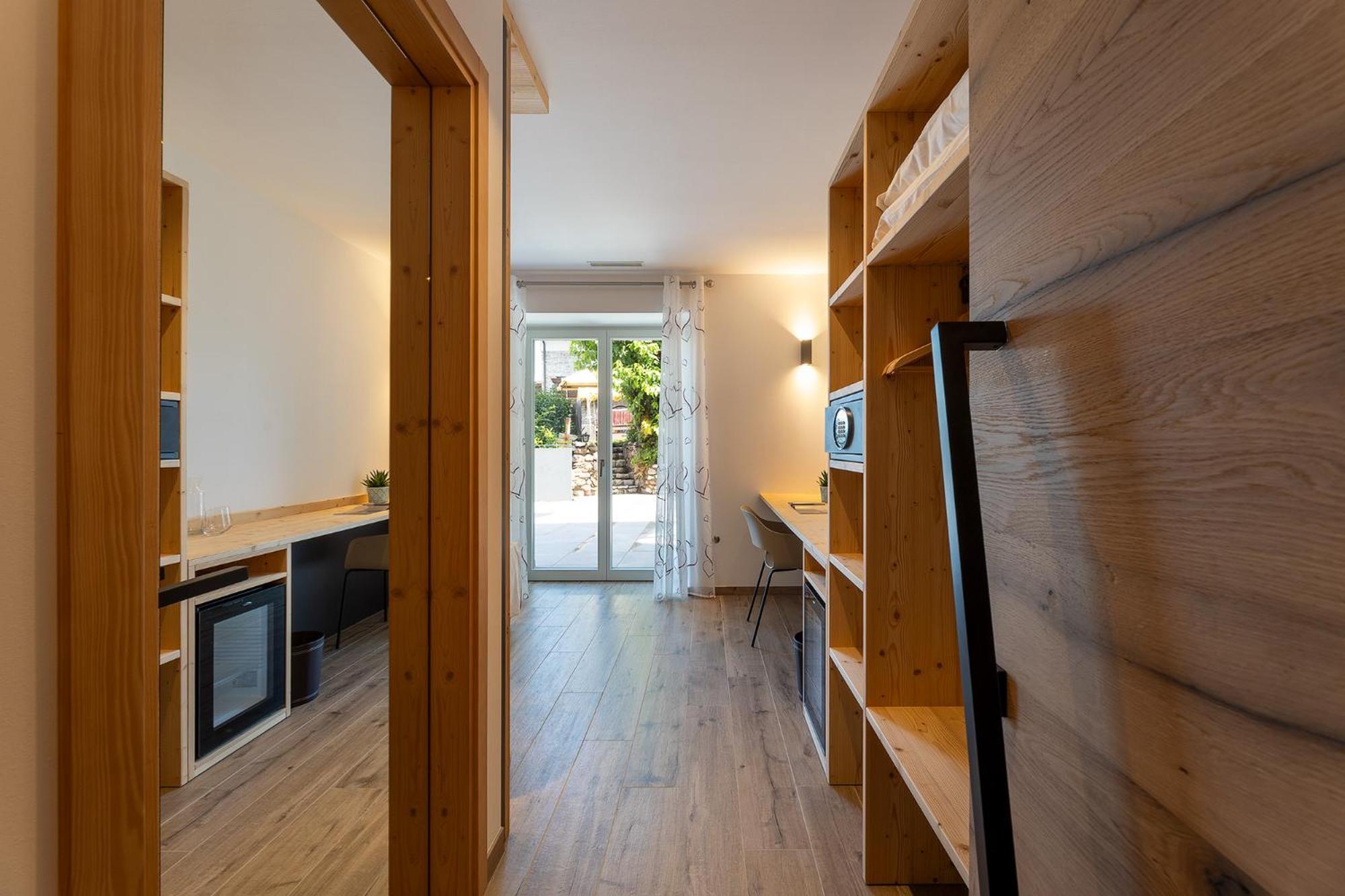 Double Room with Terrace - Photo 2