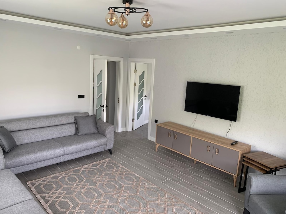 Deluxe Suite photo 2