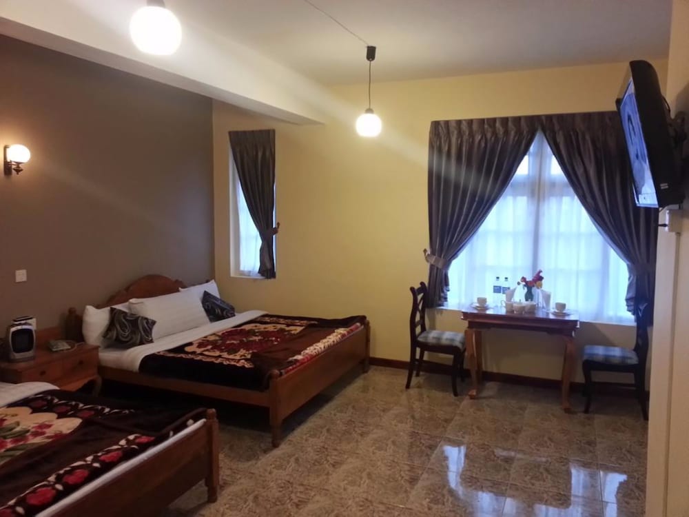 Deluxe Triple Room, 1 Bedroom, Non Smoking, Mountainside