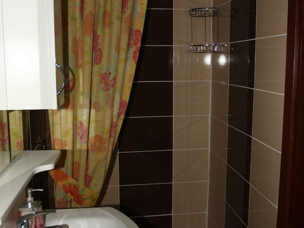 Quadruple Room photo 2