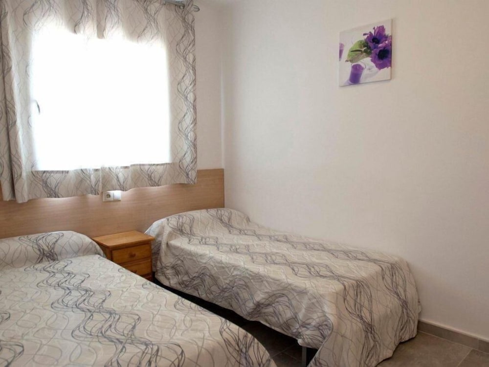 Family Bungalow, 2 Bedrooms (4 Adults + 2 Children)