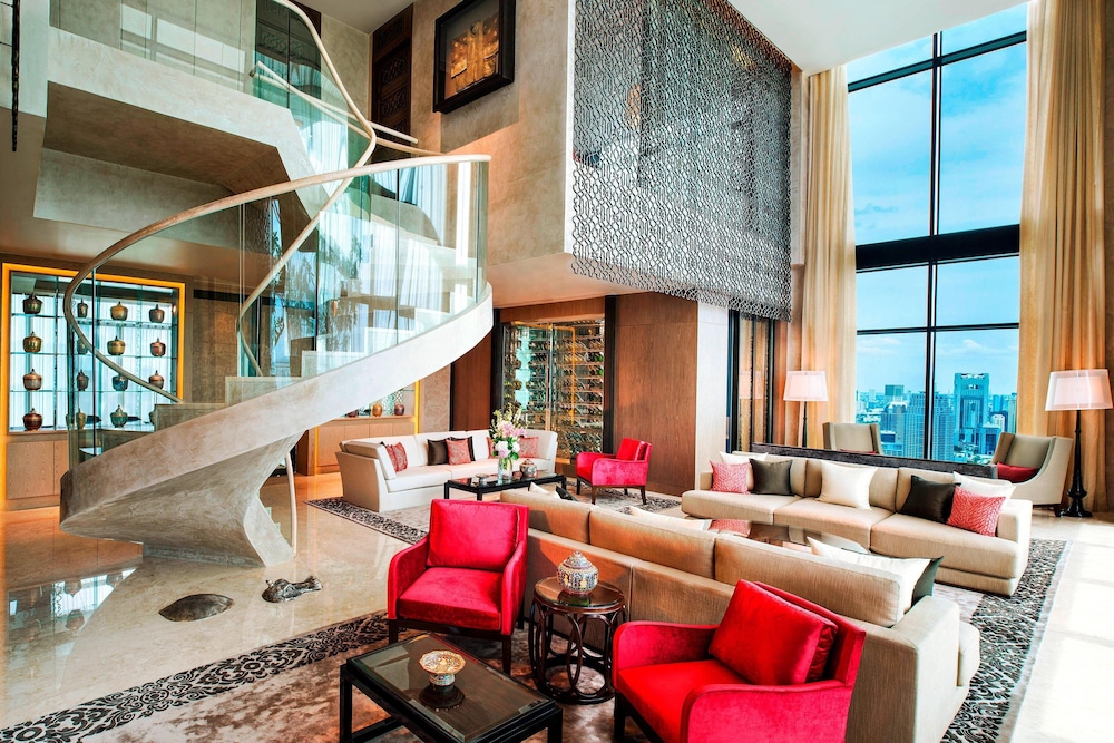 Penthouse, 3 Bedrooms, Balcony photo 1