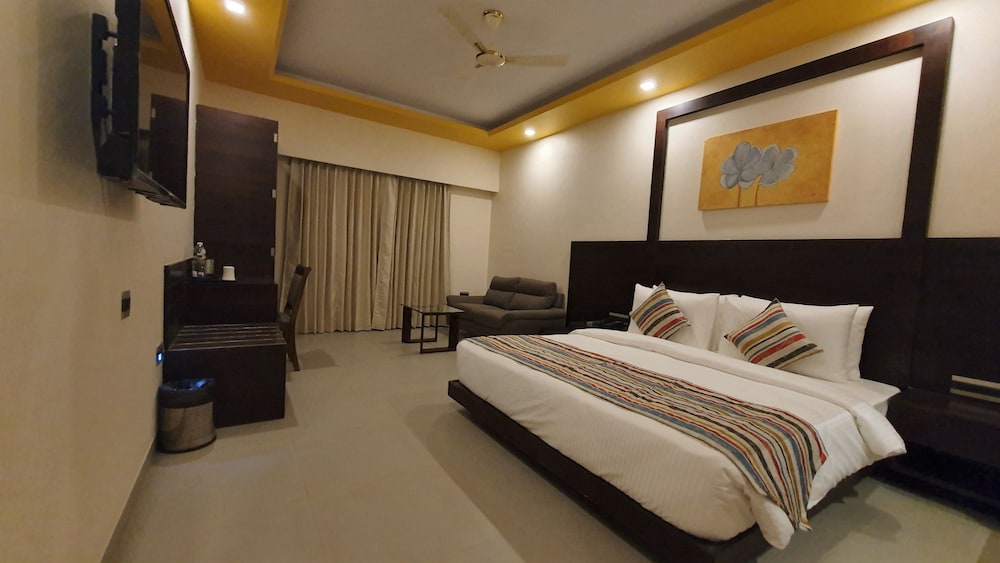 Club Double Room photo 1