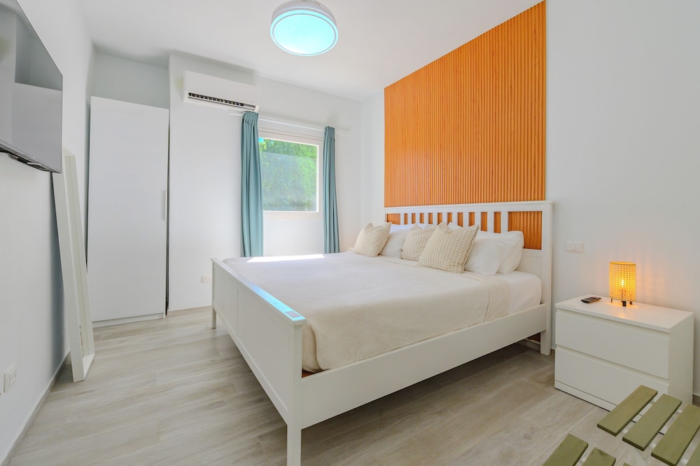 Comfort Apartment, Pool View photo 2