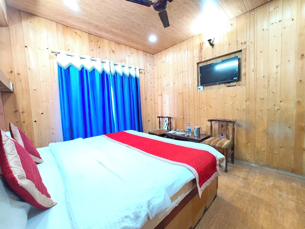 Deluxe Double Room photo 3