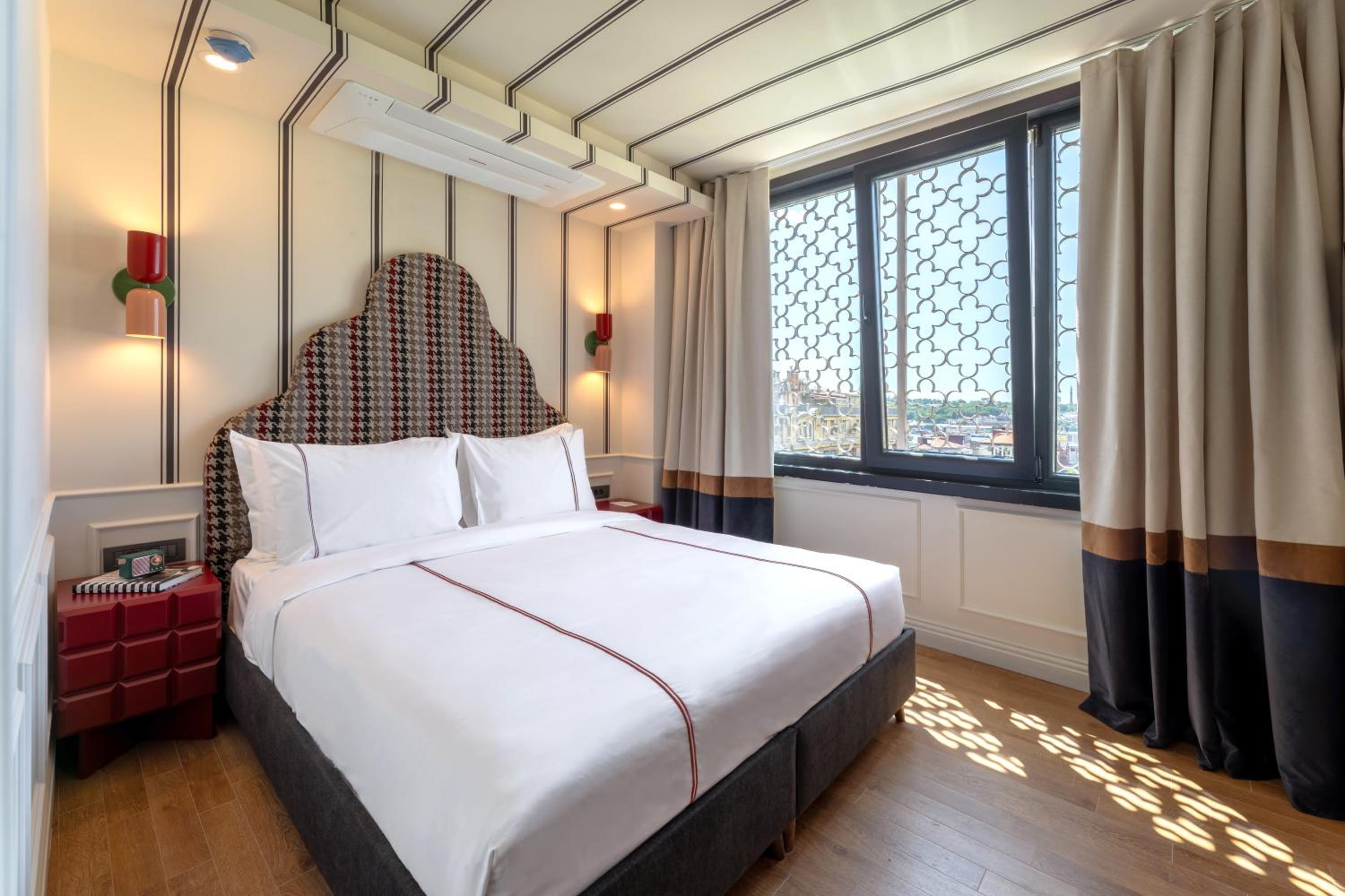 Deluxe Double Room with Sea View photo 3
