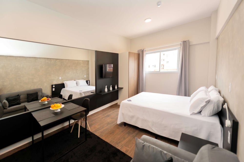 Standard Room, 1 Queen Bed - Photo 14