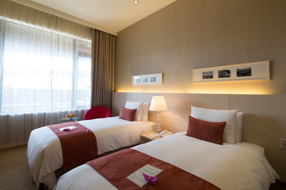 Deluxe Twin Room, 2 Twin Beds, 2nd Floor photo 2