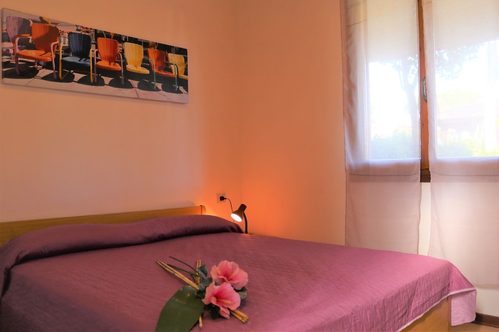 Apartment, 2 Bedrooms, Patio, Garden View photo 1