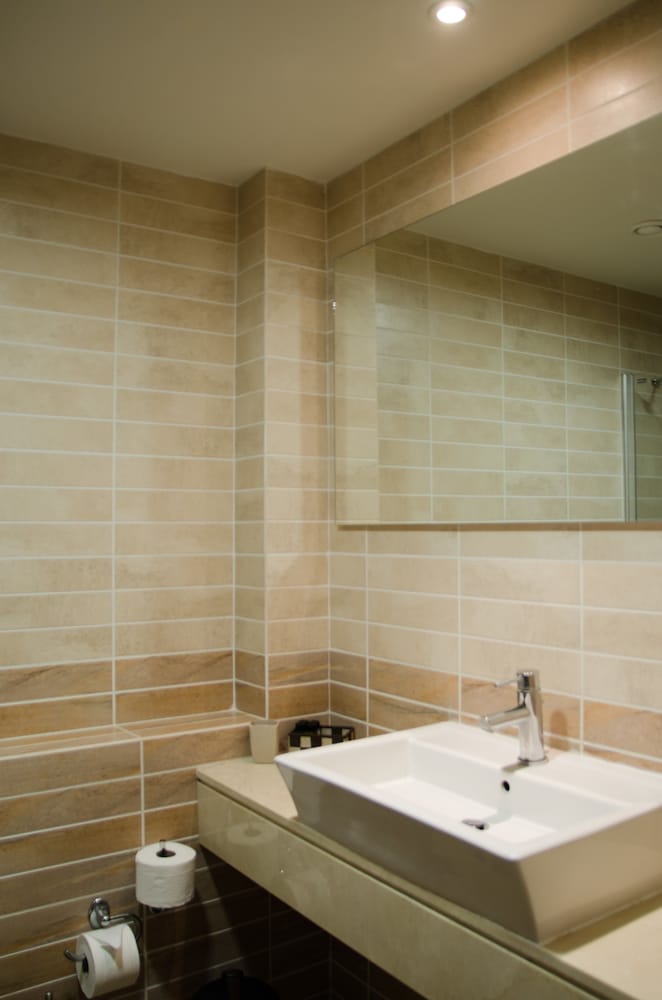 Executive Suite photo 2