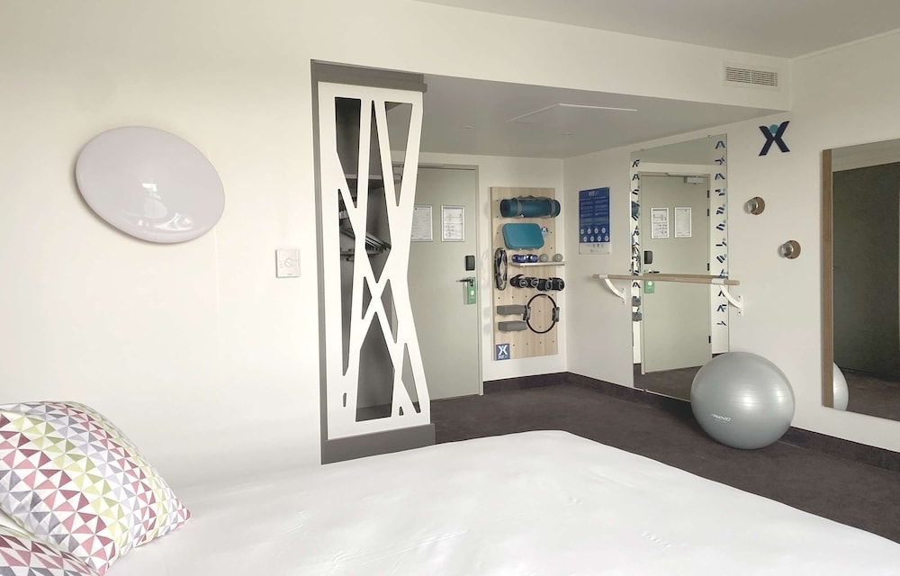 Basic Room, 1 Double Bed - Photo 8