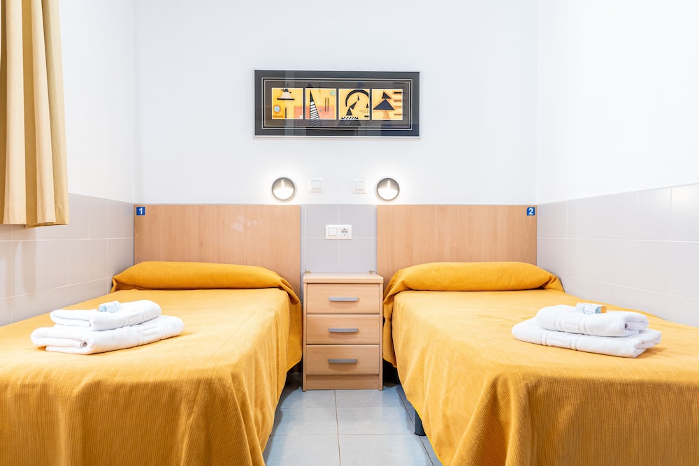Basic Double Room, Private Bathroom