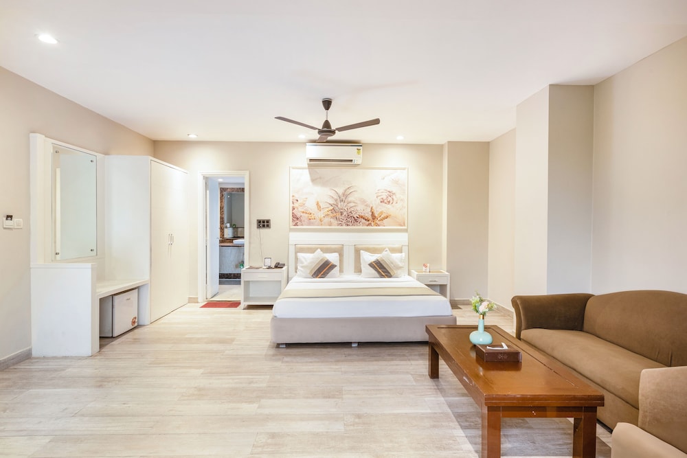 Luxury Studio, City View