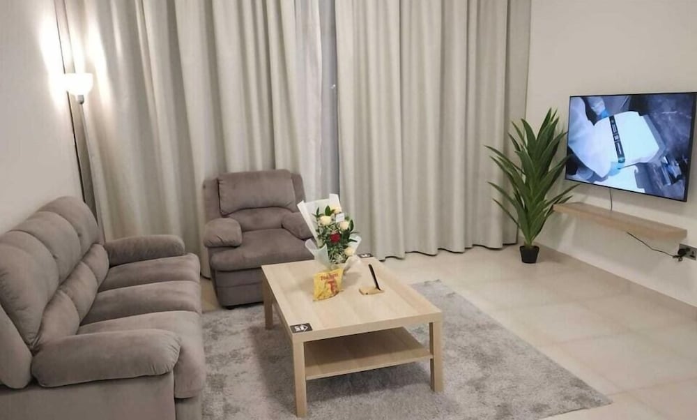 Apartment photo 3