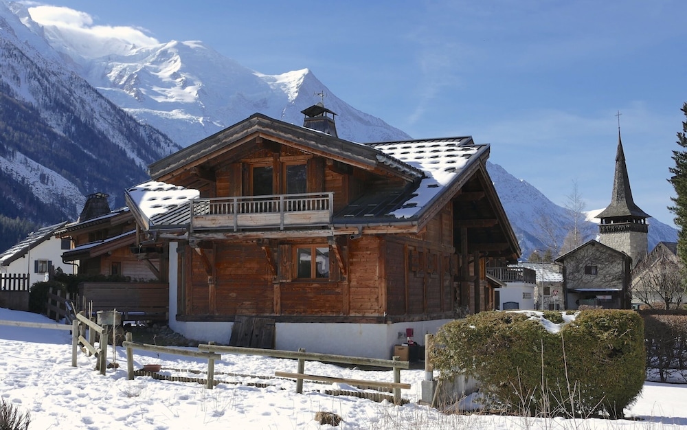 Deluxe Chalet, Ensuite, Mountain View