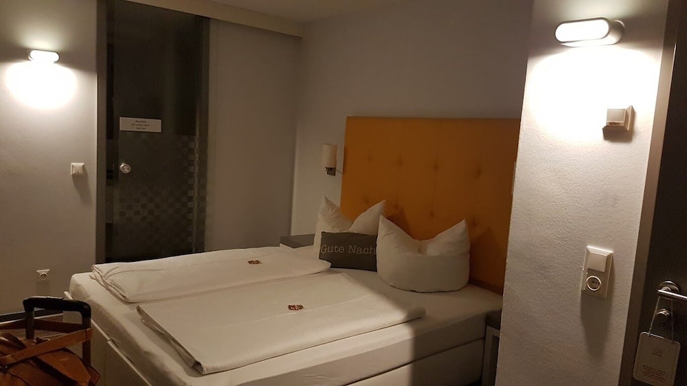 Comfort Double or Twin Room, Non Smoking, Private Bathroom