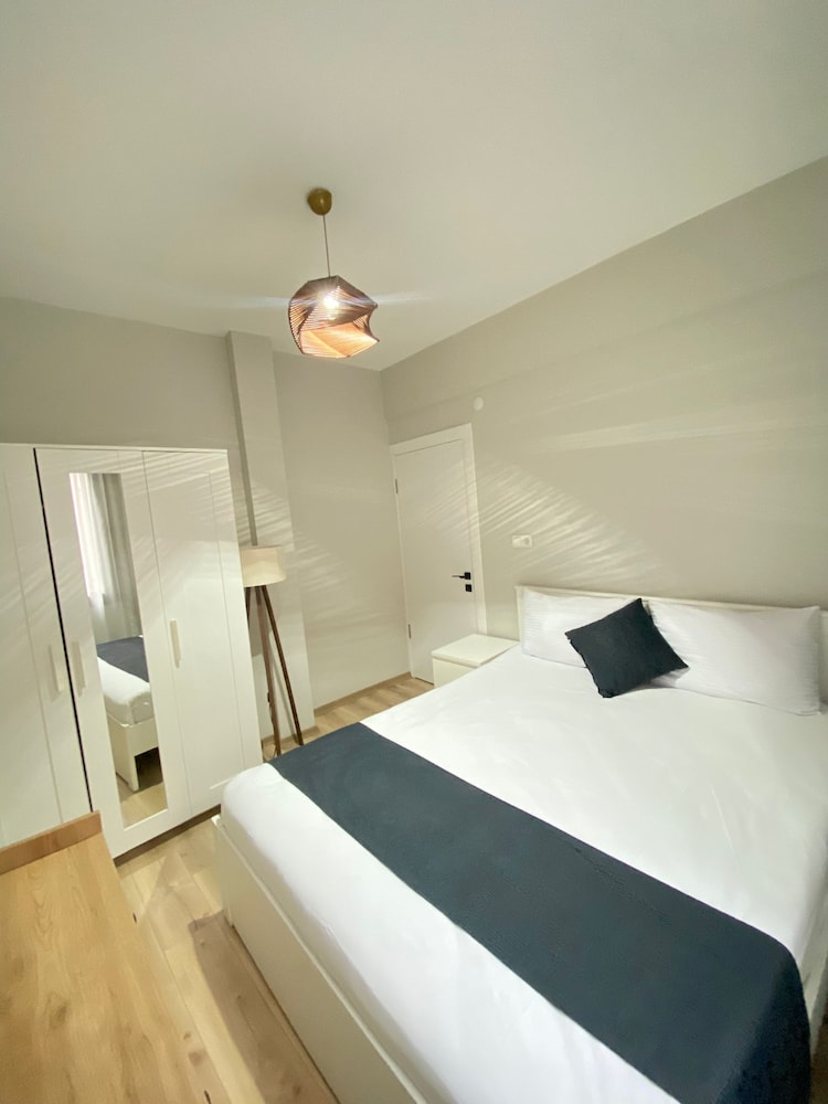 Comfort Condo, Kitchenette, Garden Area photo 3