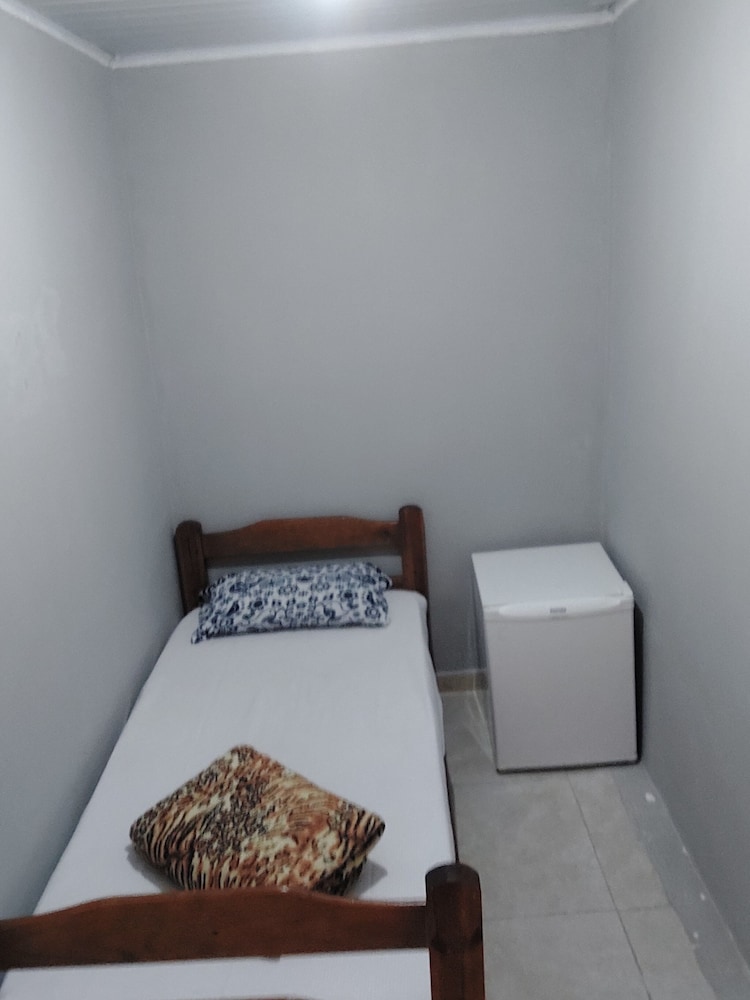 Basic Single Room photo 1