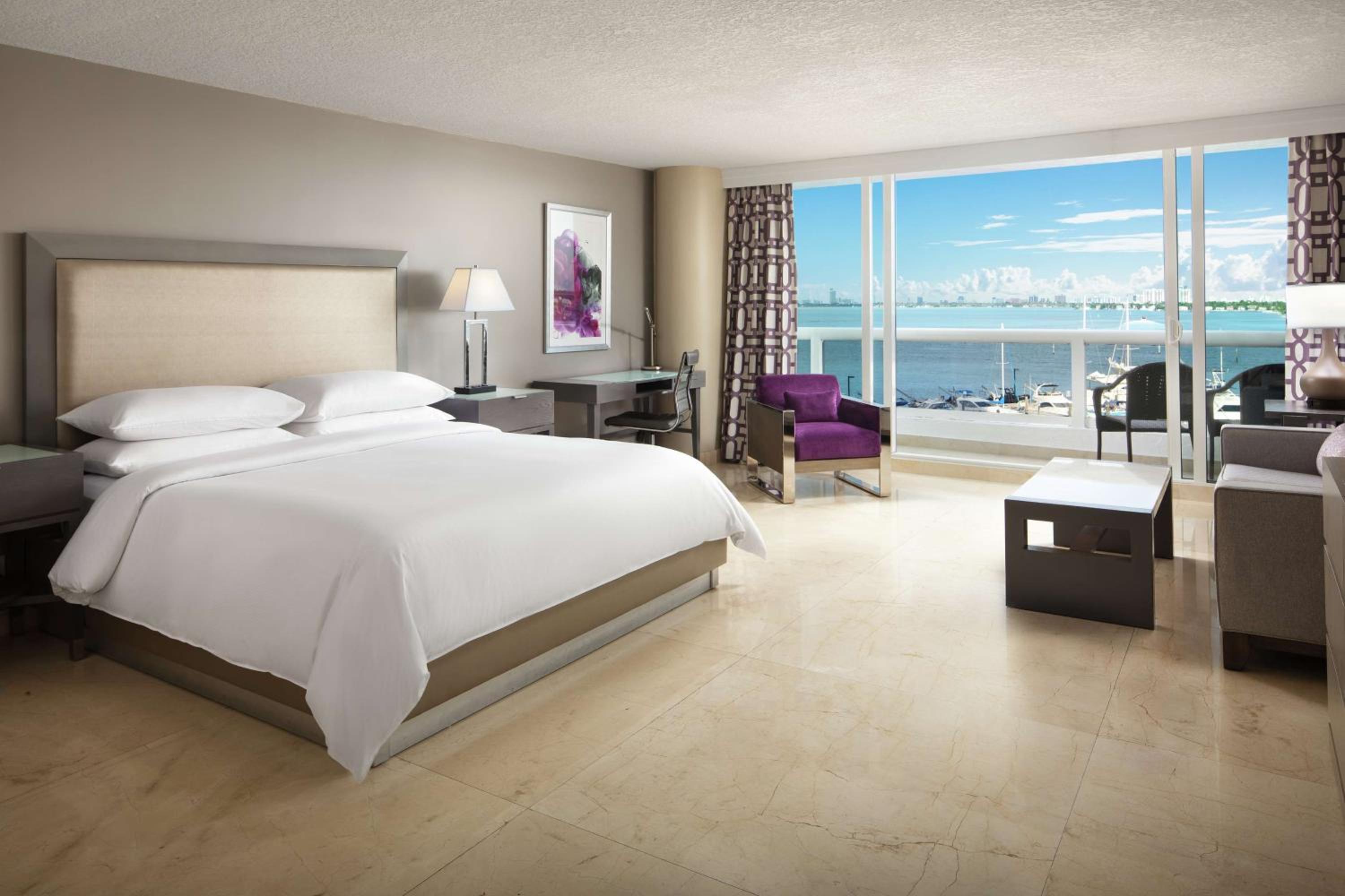 Junior King Suite with Balcony & Bay View