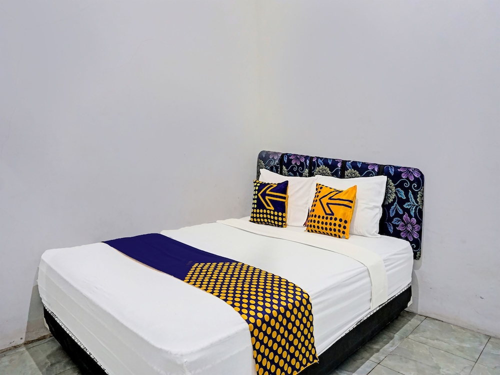 Economy Double Room photo 3