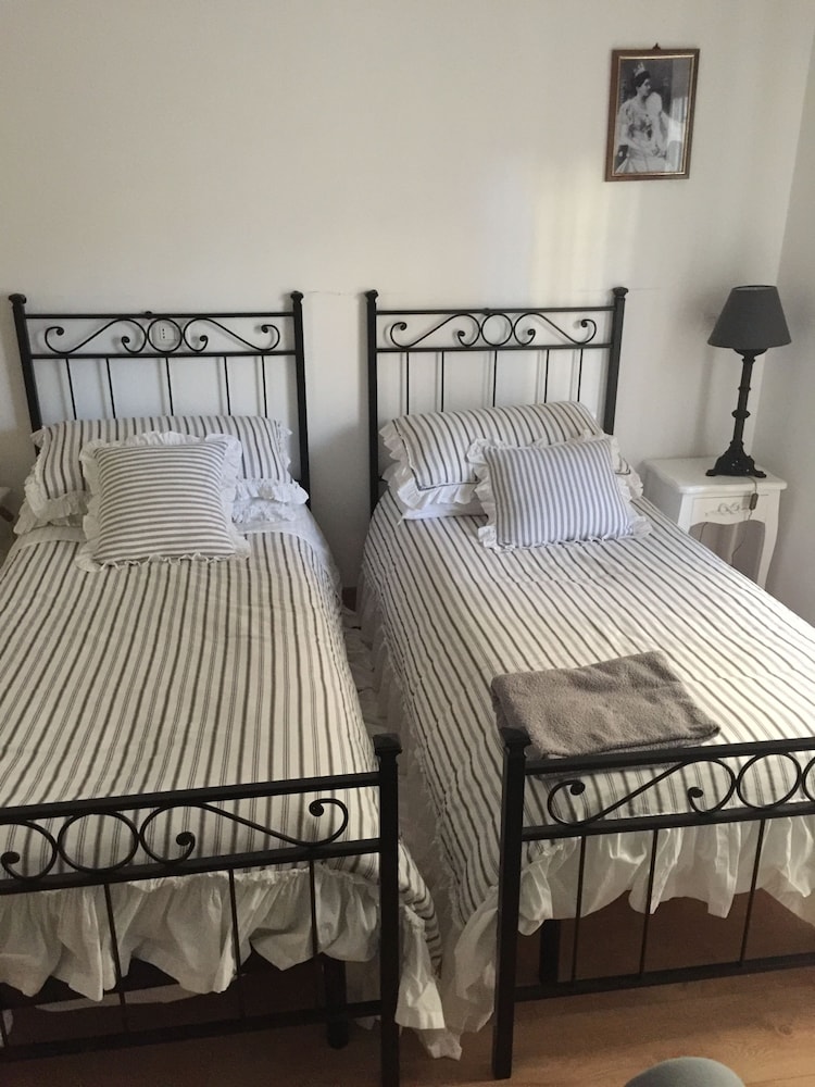 Twin Room, 2 Twin Beds