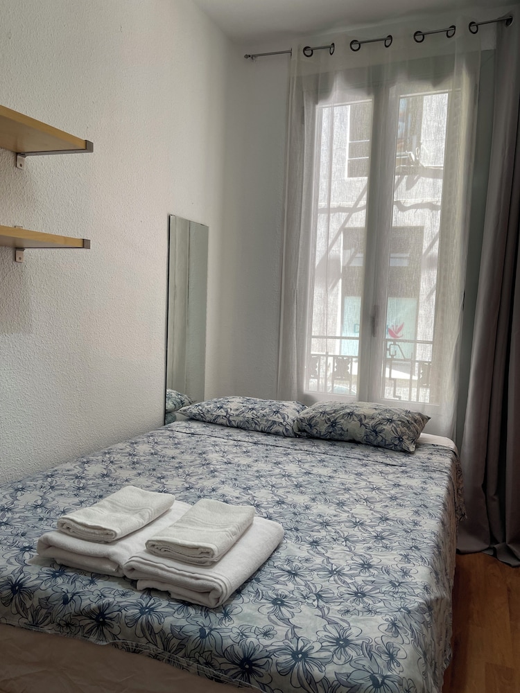 Basic Double Room
