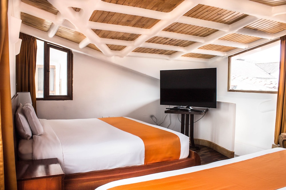 Deluxe Triple Room photo 2