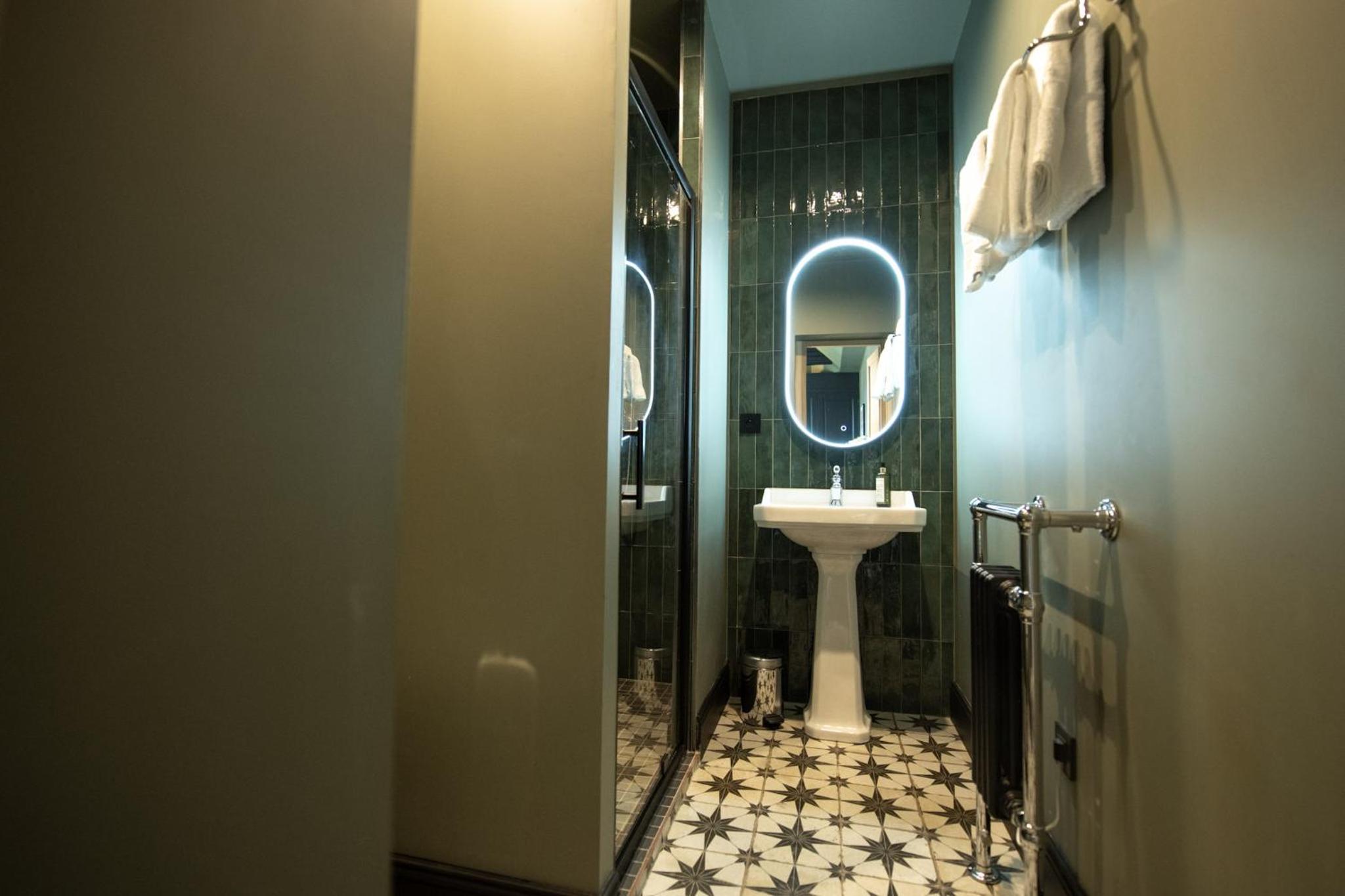 Superior Queen Room photo 3