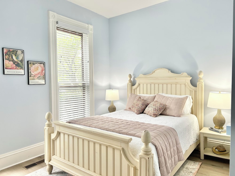 Classic Room, 1 Queen Bed