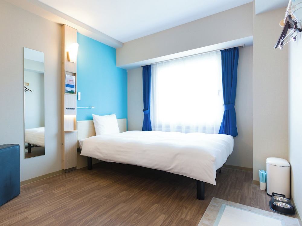 Pet Friendly Wide Space Deluxe Single Room, Non Smoking