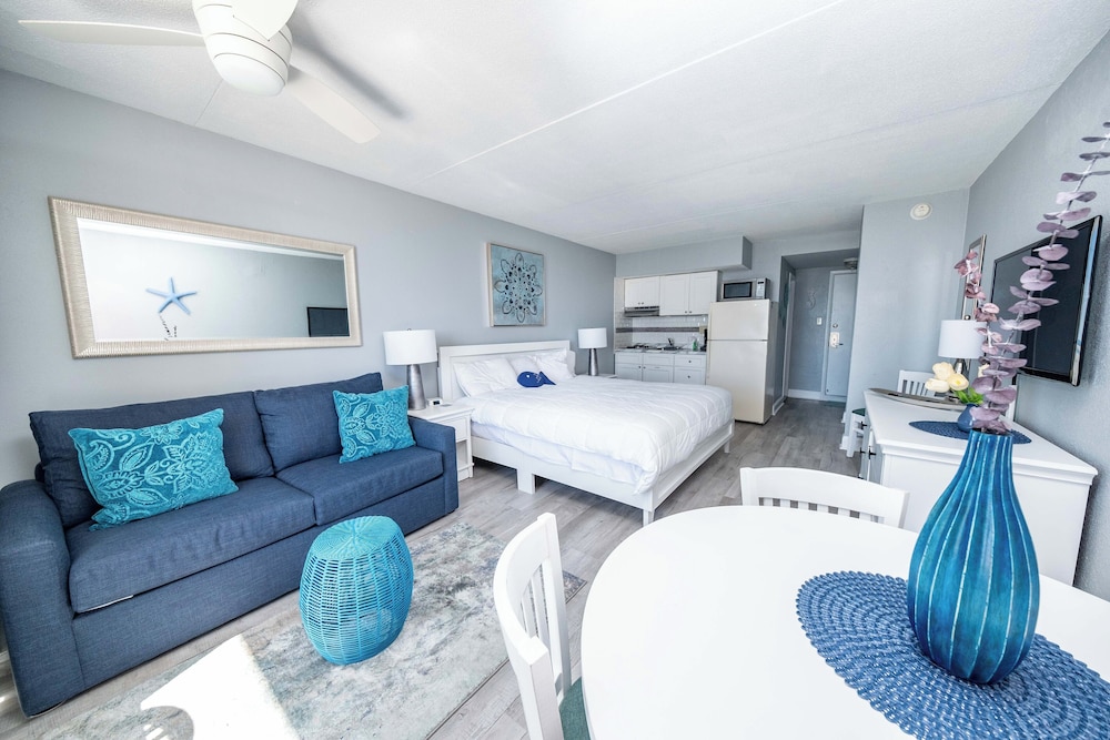 Deluxe Studio Suite, Ocean View, Oceanfront