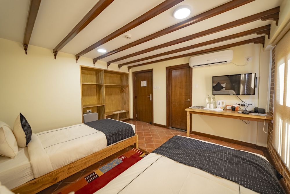 Deluxe Twin Room photo 2