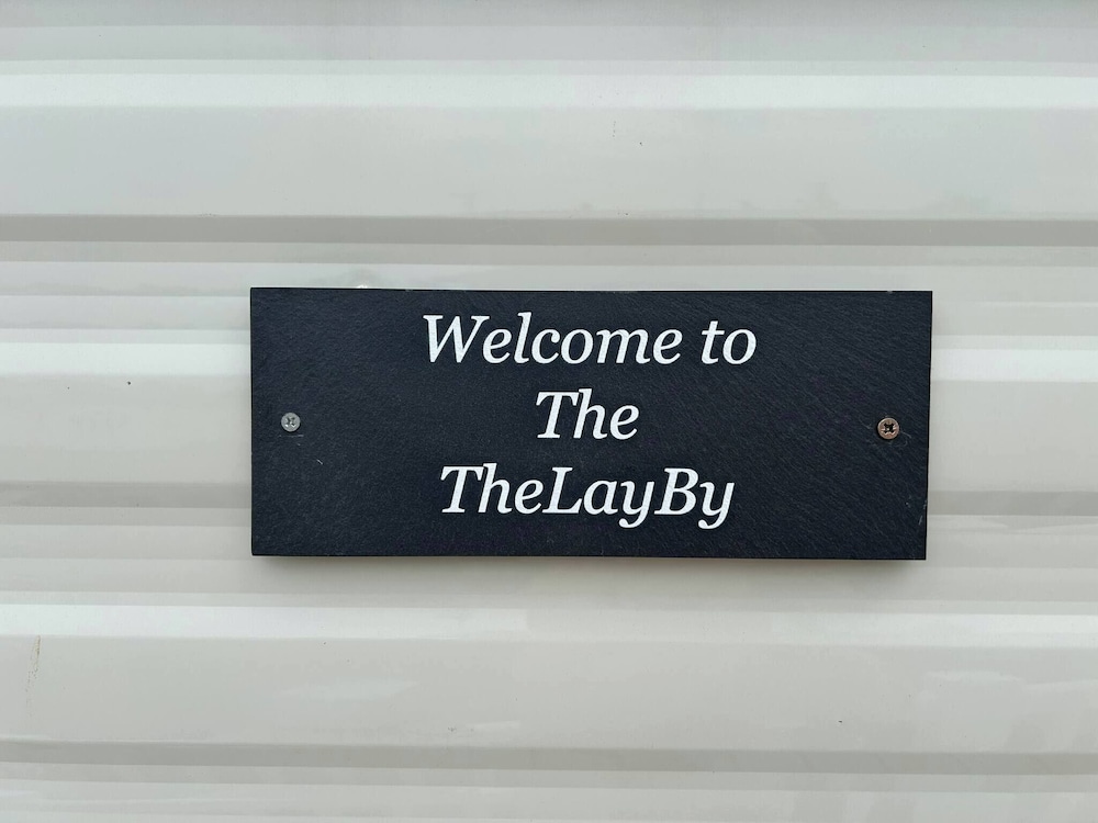 Cozy 3 Bedroom Mobile Home in Longniddry, Perfect for Families