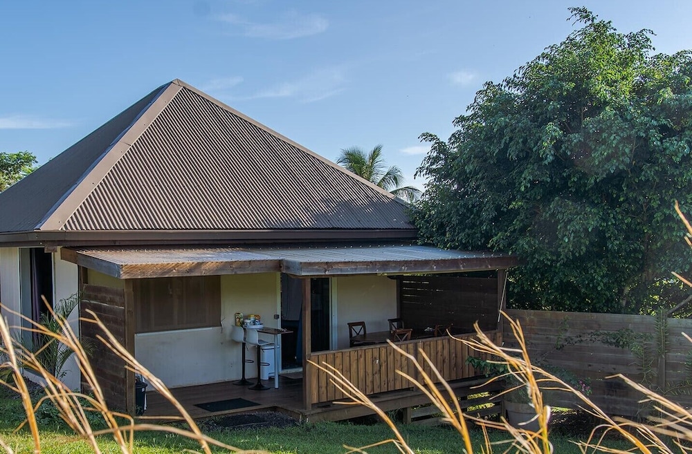 Family Bungalow photo 2