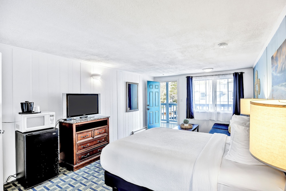 Standard Room, 1 Queen Bed - Photo 5