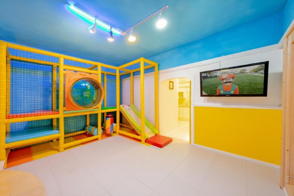 Basic Room, 1 Bedroom (City(Kid/Pool)) - Photo 8