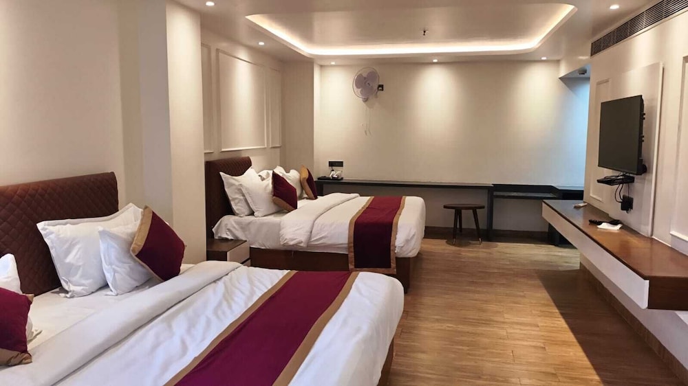 Family Studio Suite