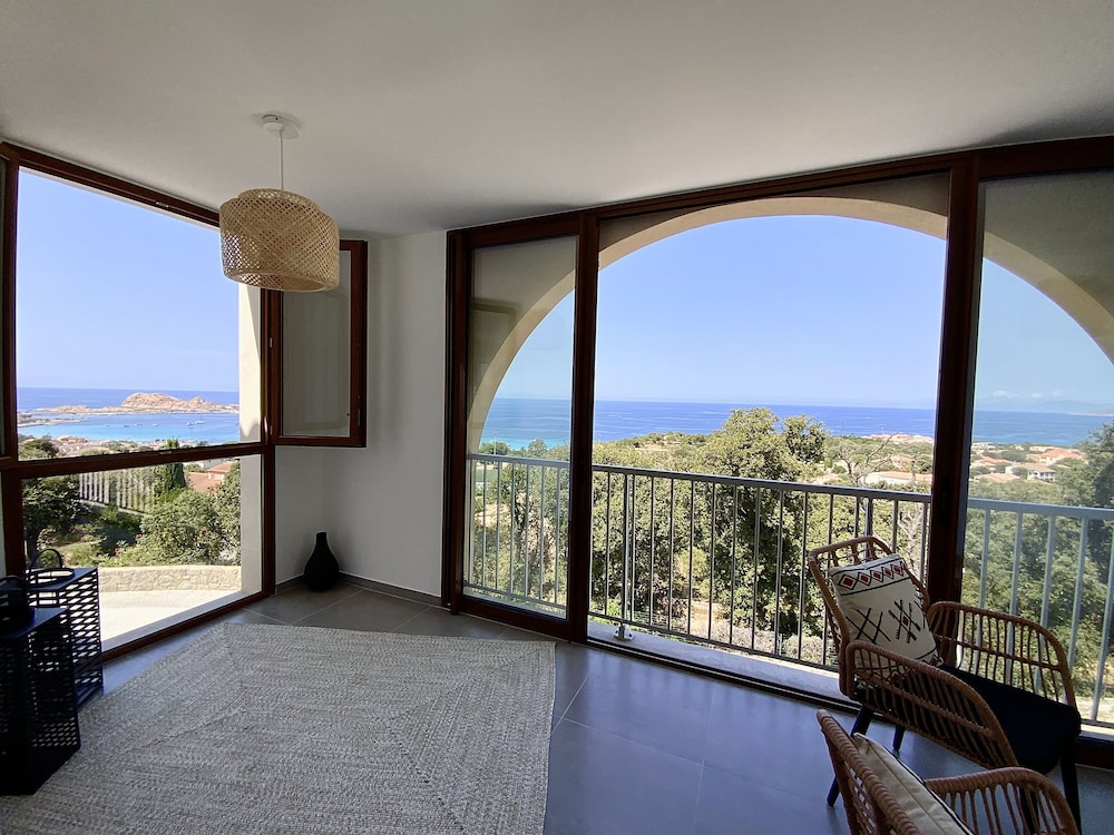 Superior Apartment photo 3