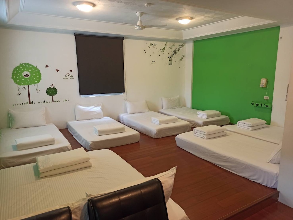 Family Room (8 people) photo 1