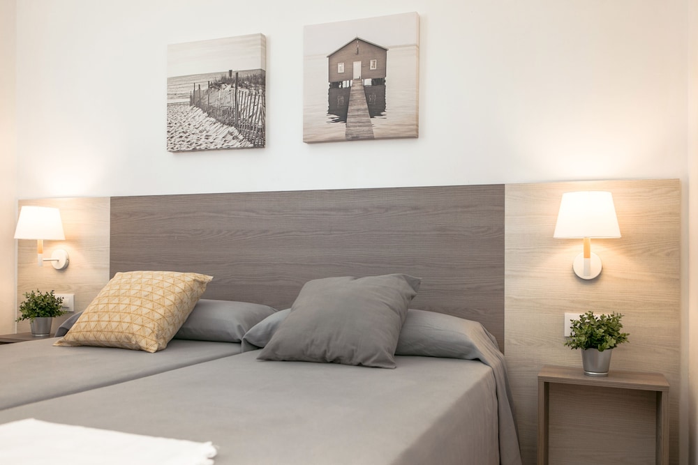 Apartamento, 2 habitaciones, área de jardín