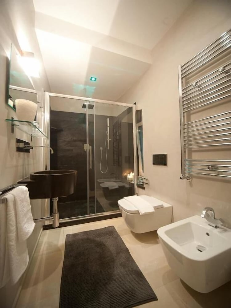 City Double or Twin Room photo 3