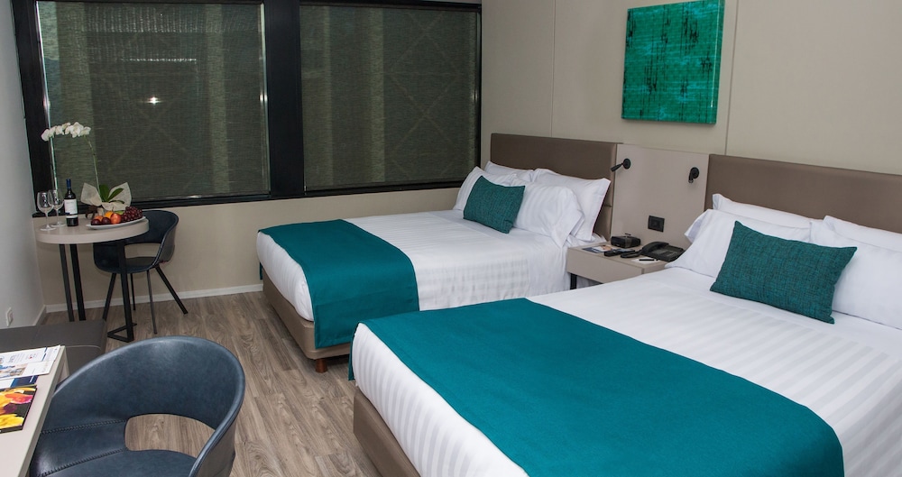 Standard Room, 2 Twin Beds - Photo 2