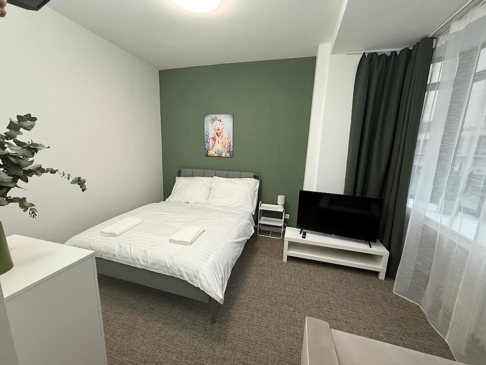 Basic Apartment