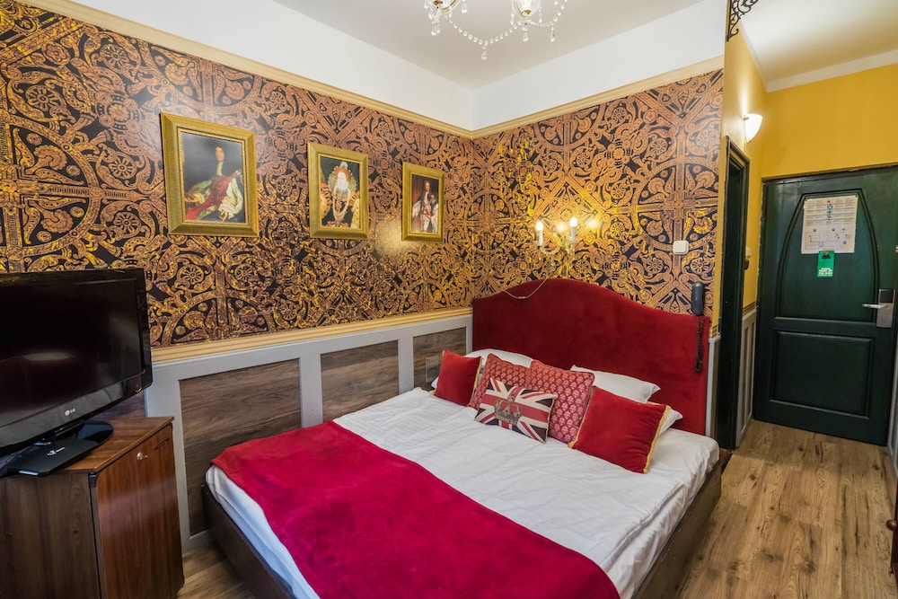 Design Room - Photo 10