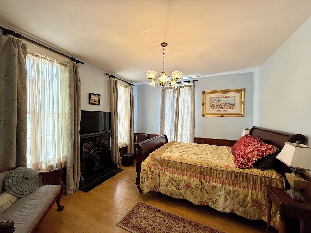 Lincoln Suite photo 1