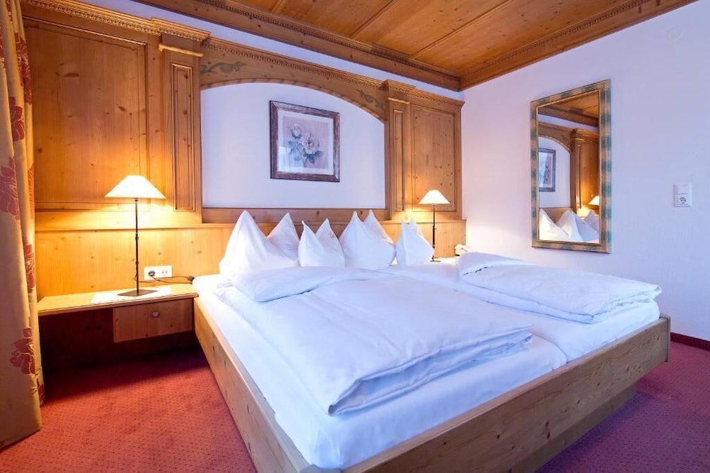 Deluxe Suite, Mountain View photo 2