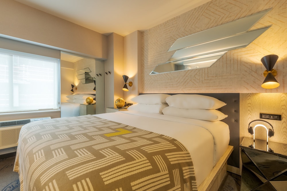 Comfort Plus Room
