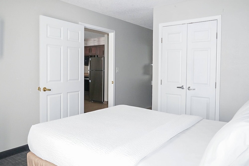 Suite, 2 Bedrooms (Hearing Accessible) photo 3